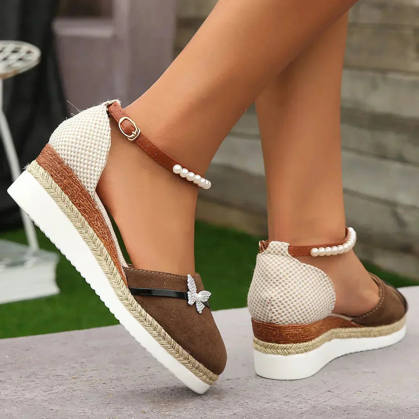Brenda | Sandalias de cuña con lazo para mujer