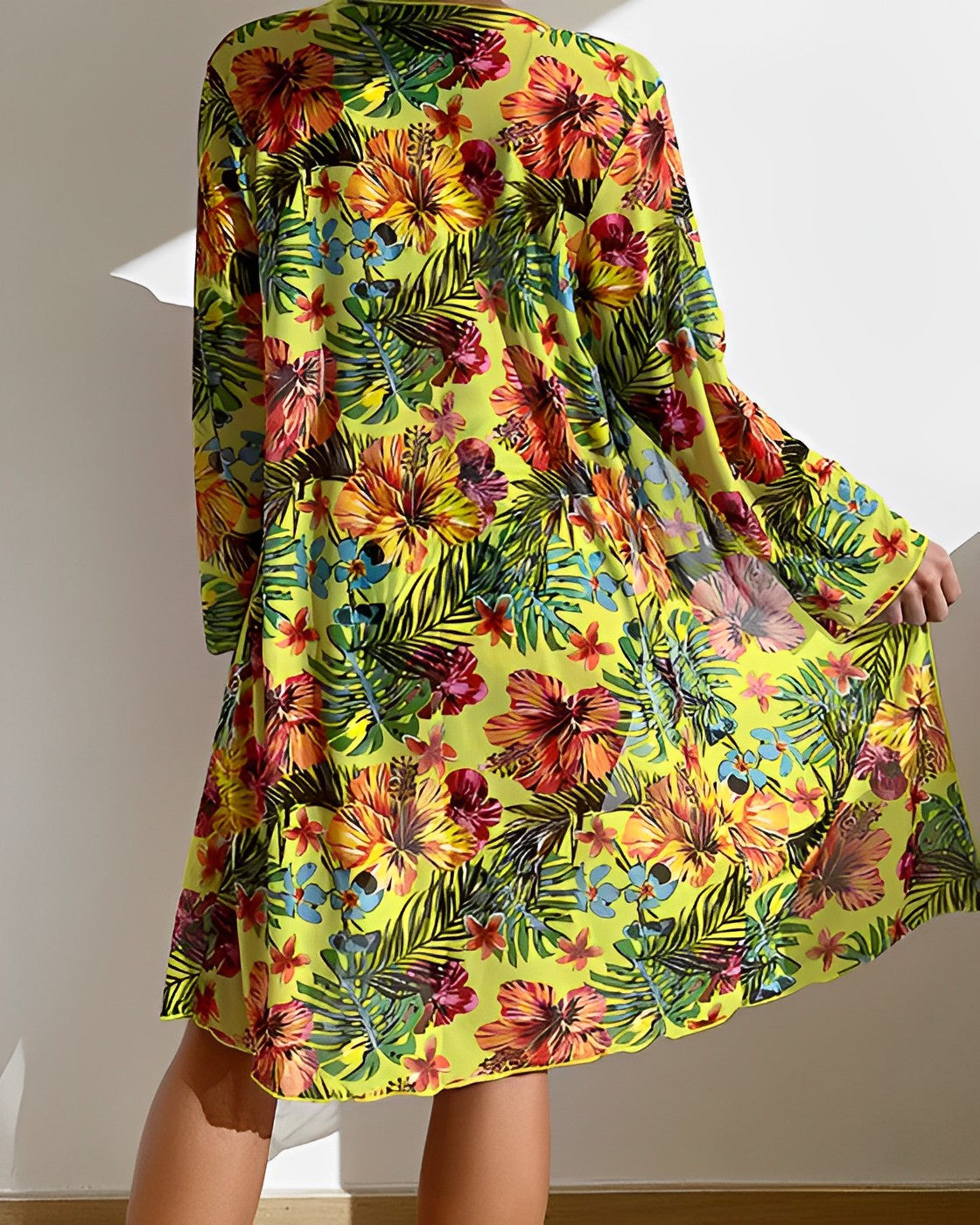 Bittor | Conjunto bikini tipo pareo con estampado tropical