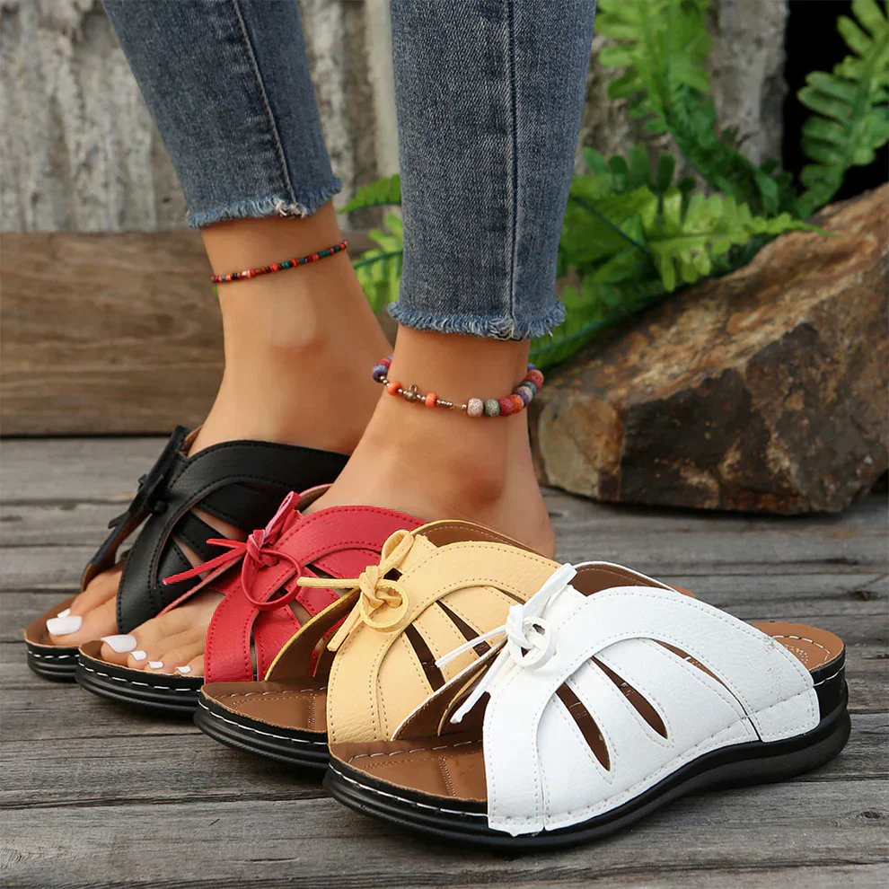 Zenda | Sandalias cómodas con pajarita.