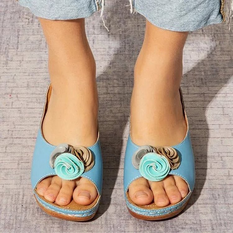 Ximena | Sandalias cómodas de piel con estampado floral.