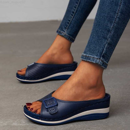Adalicia | Sandalias ortopédicas con plantilla suave.