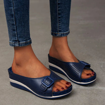 Adalicia | Sandalias ortopédicas con plantilla suave.