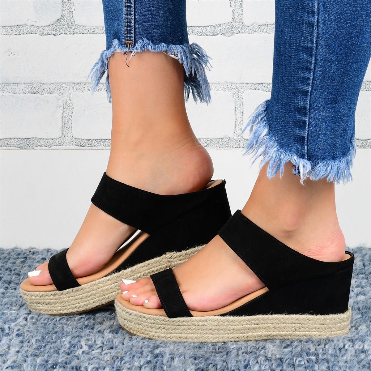Zenaida | Sandalias informales de cuña alta con acabado de cáñamo