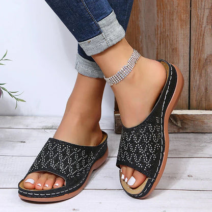 Wanda | Sandalias ortopédicas de invierno de apoyo y de moda.