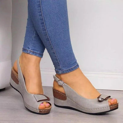 Alina | Sandalias ortopédicas con suela de apoyo.