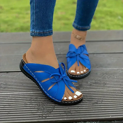 Zenda | Sandalias cómodas con pajarita.