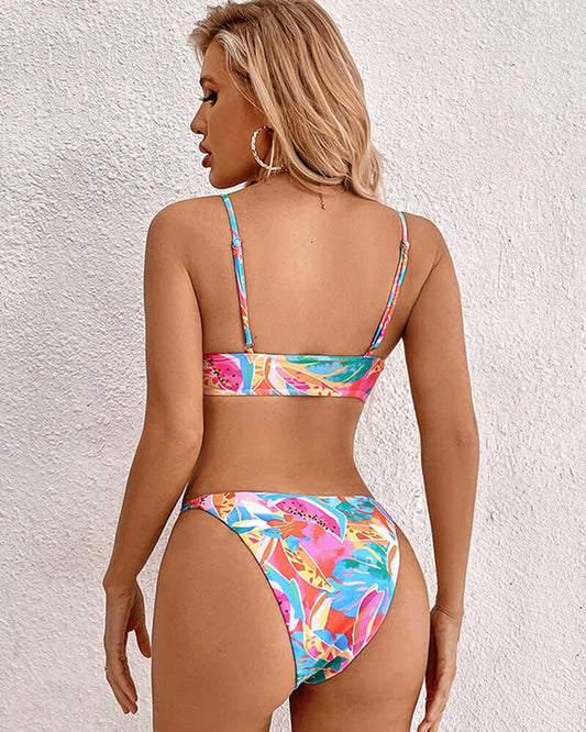 Benita | Bikini con estampado floral tropical
