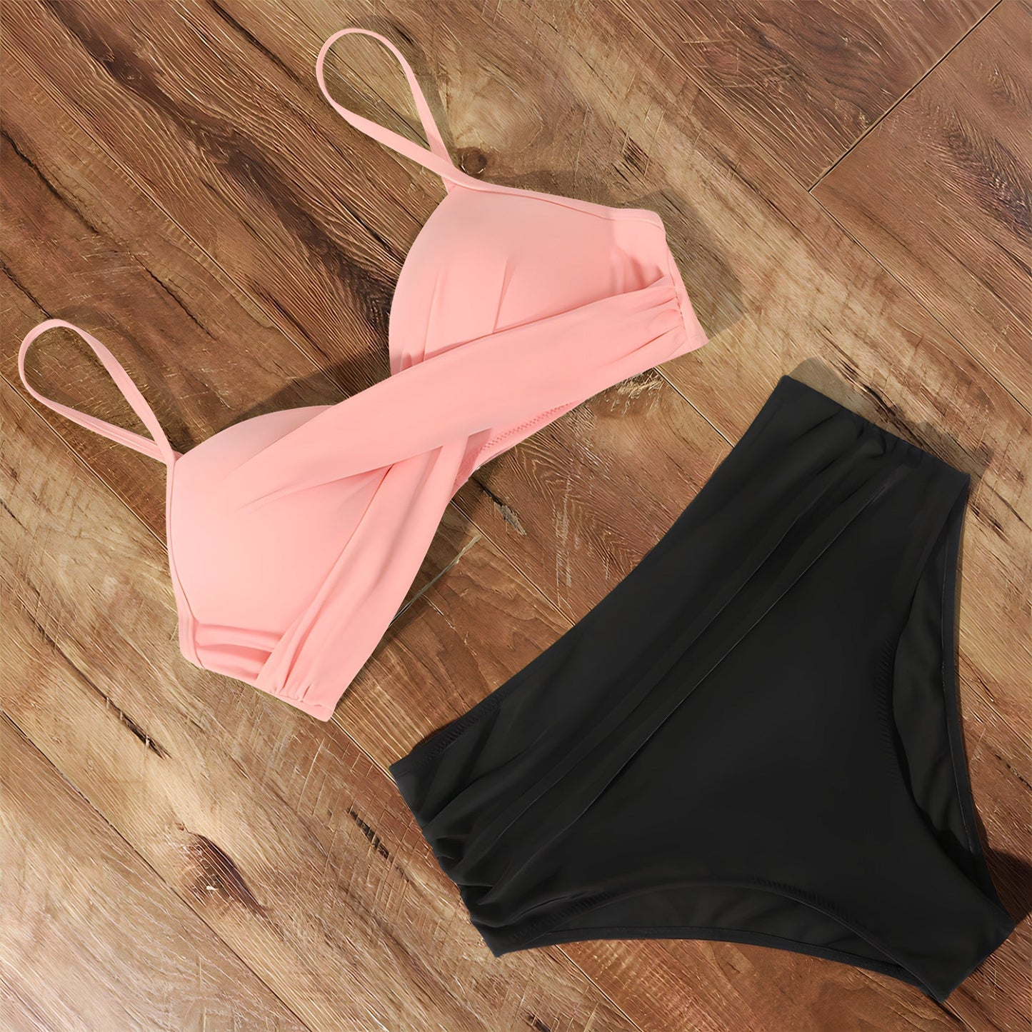 Ayako | Bikini  cintura alta con top retorcido