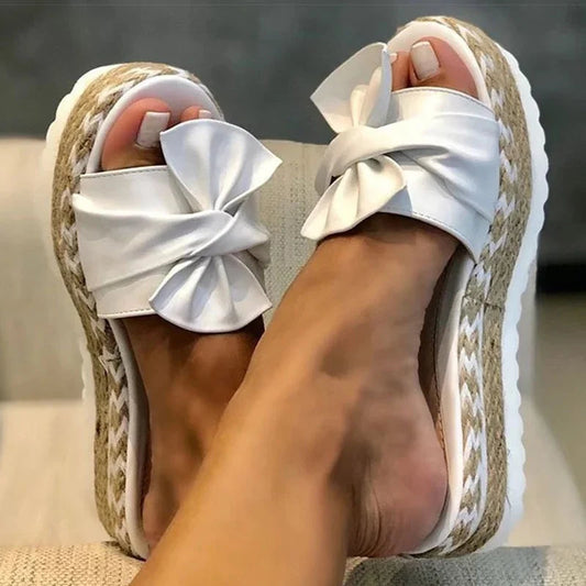 Azucena | Sandalias ligeras de verano para mujer.