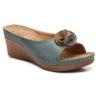 Ximena | Sandalias cómodas de piel con estampado floral.
