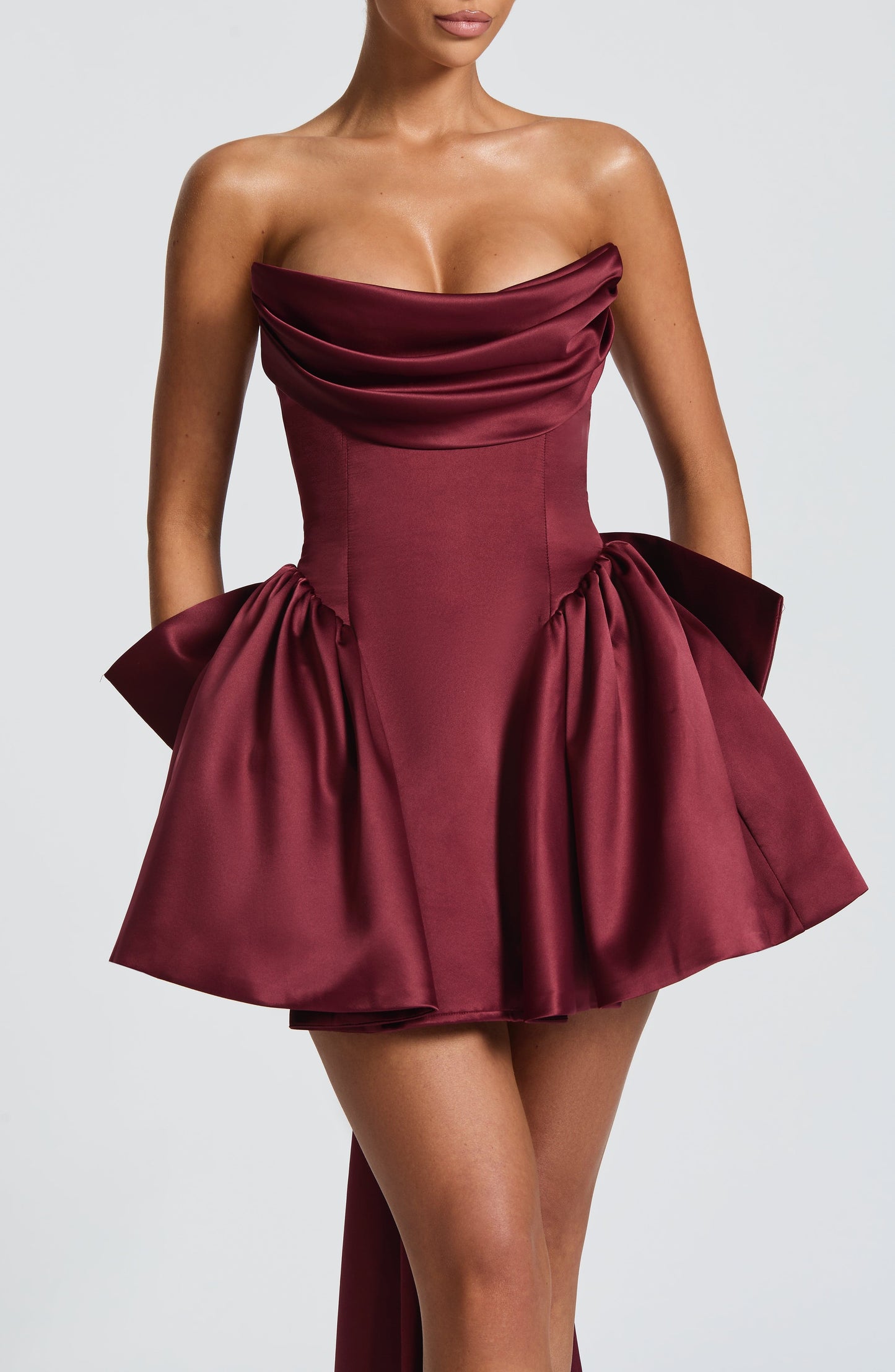Vestido Mini Trinity - Laca de Cereza