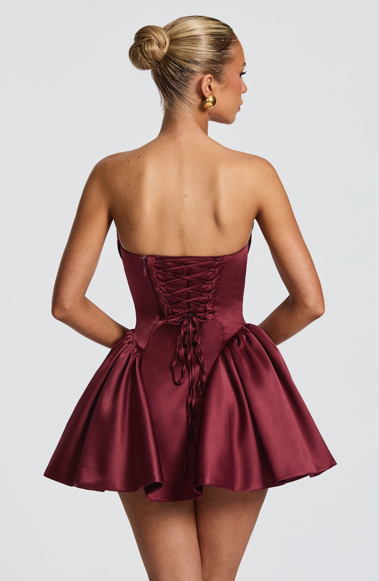 Vestido Mini Trinity - Laca de Cereza