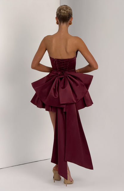 Vestido Mini Trinity - Laca de Cereza